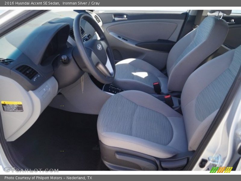 Ironman Silver / Gray 2016 Hyundai Accent SE Sedan