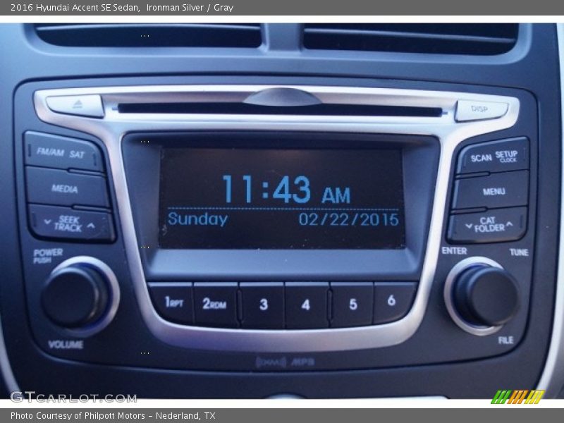Ironman Silver / Gray 2016 Hyundai Accent SE Sedan
