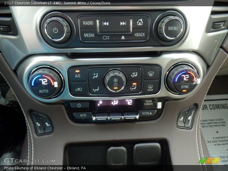Summit White / Cocoa/Dune 2017 Chevrolet Suburban LT 4WD