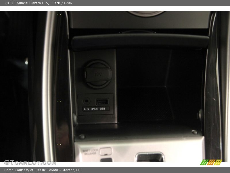 Black / Gray 2013 Hyundai Elantra GLS