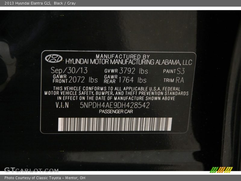 Black / Gray 2013 Hyundai Elantra GLS