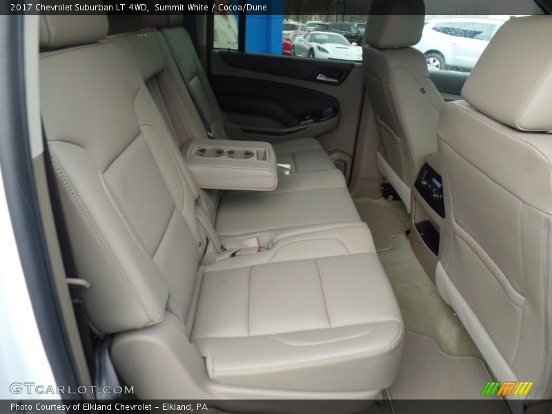 Summit White / Cocoa/Dune 2017 Chevrolet Suburban LT 4WD