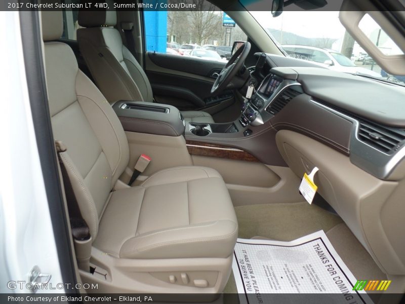 Summit White / Cocoa/Dune 2017 Chevrolet Suburban LT 4WD