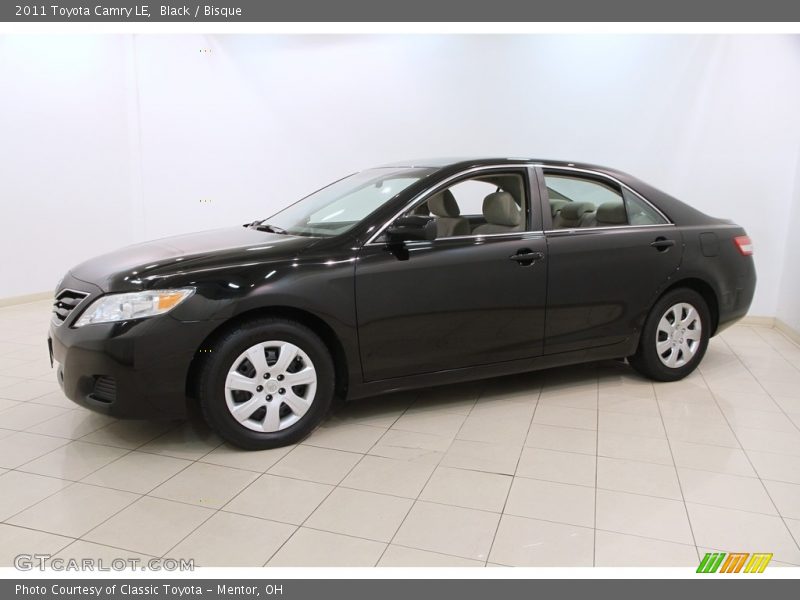 Black / Bisque 2011 Toyota Camry LE
