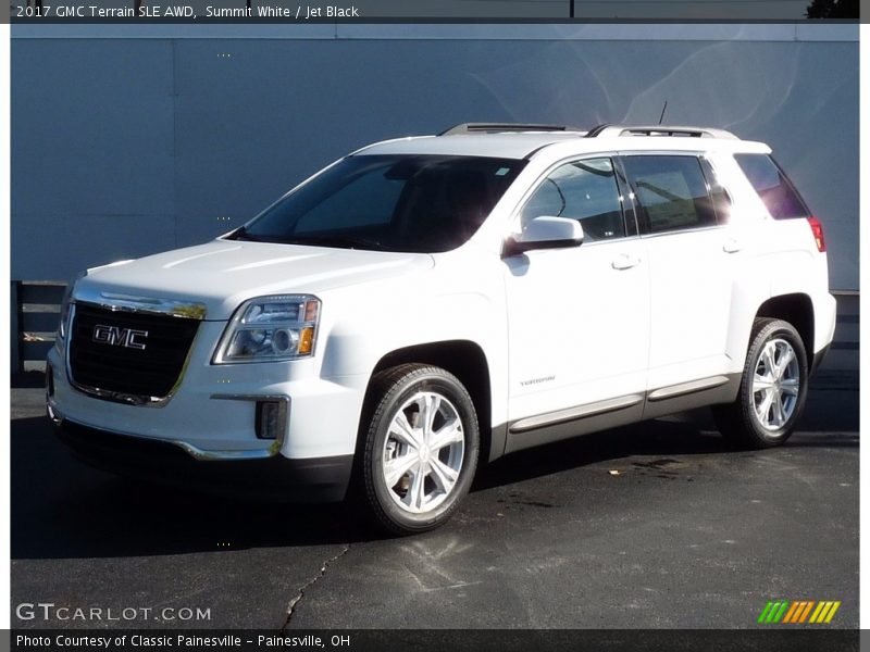 Front 3/4 View of 2017 Terrain SLE AWD