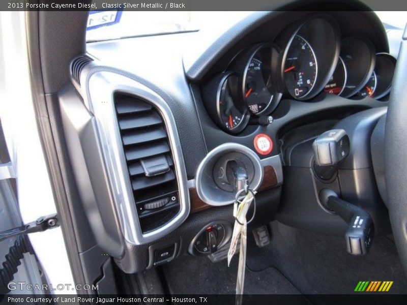 Classic Silver Metallic / Black 2013 Porsche Cayenne Diesel