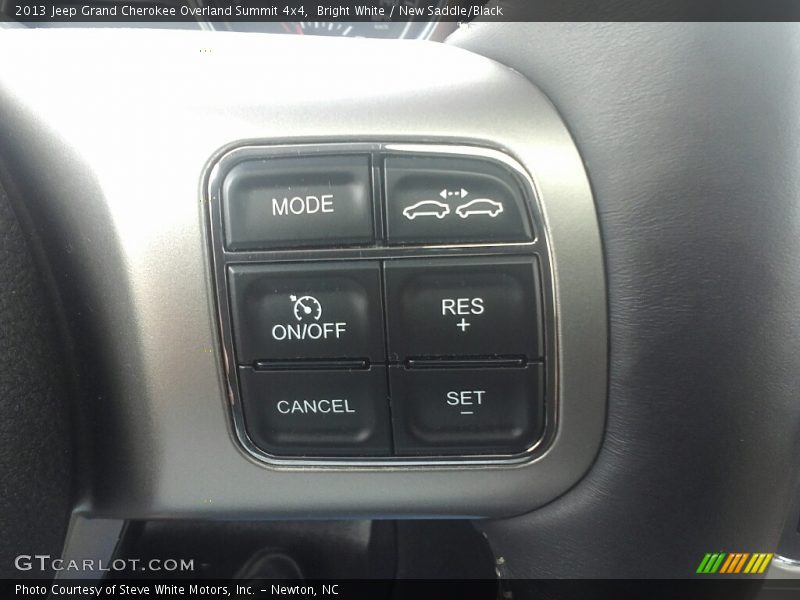 Bright White / New Saddle/Black 2013 Jeep Grand Cherokee Overland Summit 4x4