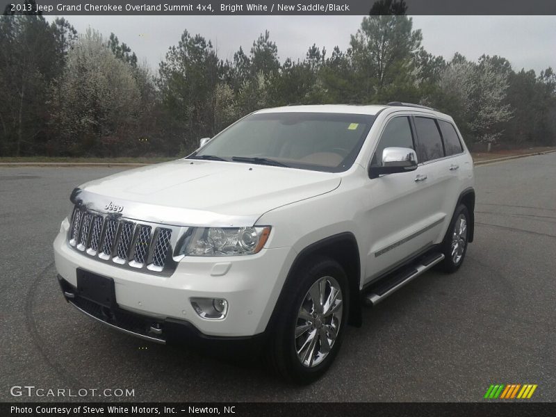 Bright White / New Saddle/Black 2013 Jeep Grand Cherokee Overland Summit 4x4