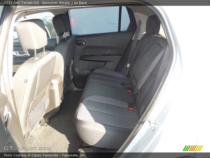 Quicksilver Metallic / Jet Black 2017 GMC Terrain SLE