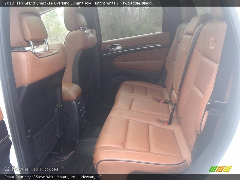 Bright White / New Saddle/Black 2013 Jeep Grand Cherokee Overland Summit 4x4
