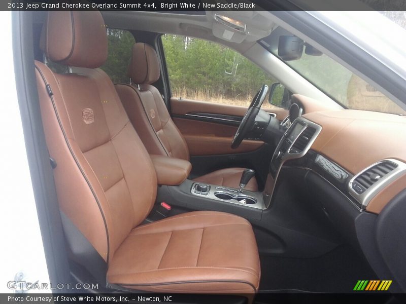 Bright White / New Saddle/Black 2013 Jeep Grand Cherokee Overland Summit 4x4