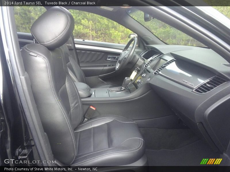 Tuxedo Black / Charcoal Black 2014 Ford Taurus SEL