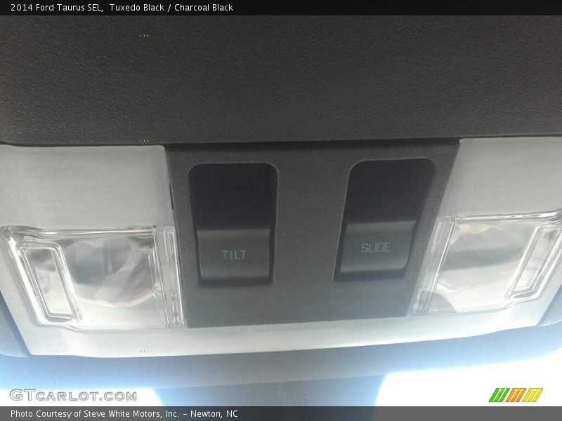 Tuxedo Black / Charcoal Black 2014 Ford Taurus SEL