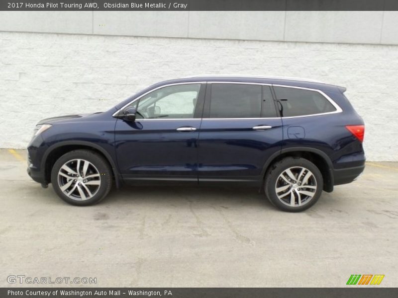 Obsidian Blue Metallic / Gray 2017 Honda Pilot Touring AWD