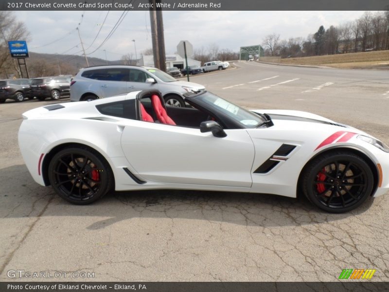 Arctic White / Adrenaline Red 2017 Chevrolet Corvette Grand Sport Coupe