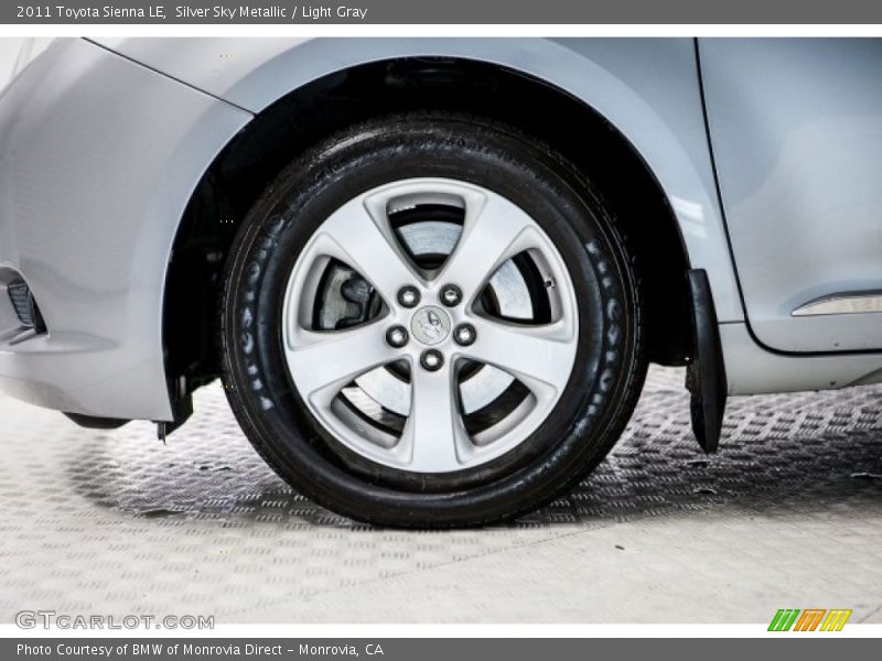 Silver Sky Metallic / Light Gray 2011 Toyota Sienna LE