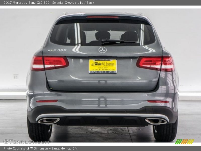 Selenite Grey Metallic / Black 2017 Mercedes-Benz GLC 300