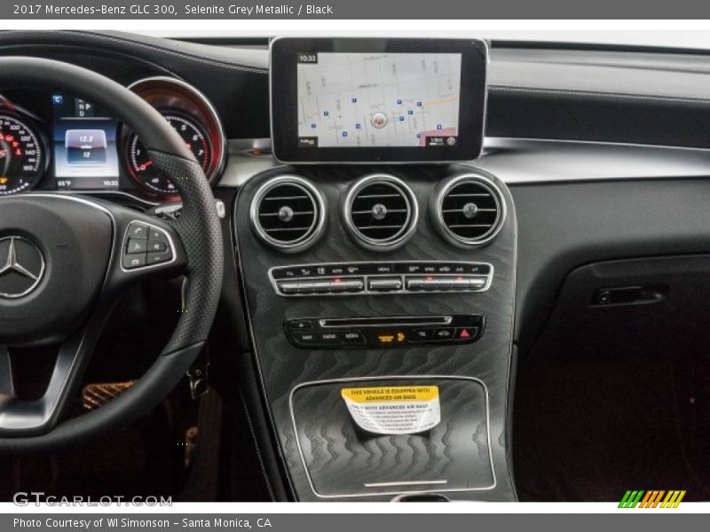 Selenite Grey Metallic / Black 2017 Mercedes-Benz GLC 300