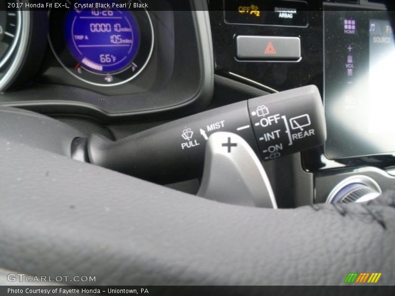 Controls of 2017 Fit EX-L