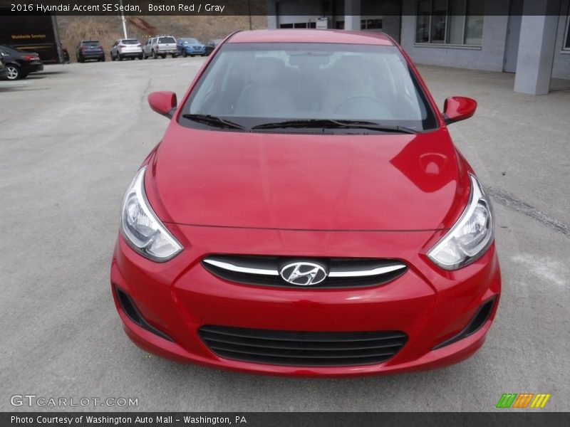 Boston Red / Gray 2016 Hyundai Accent SE Sedan