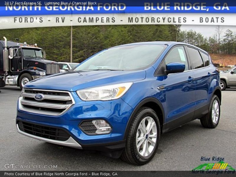 Lightning Blue / Charcoal Black 2017 Ford Escape SE