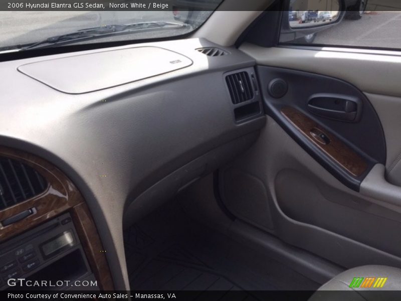 Nordic White / Beige 2006 Hyundai Elantra GLS Sedan