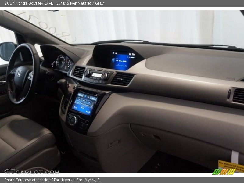 Lunar Silver Metallic / Gray 2017 Honda Odyssey EX-L