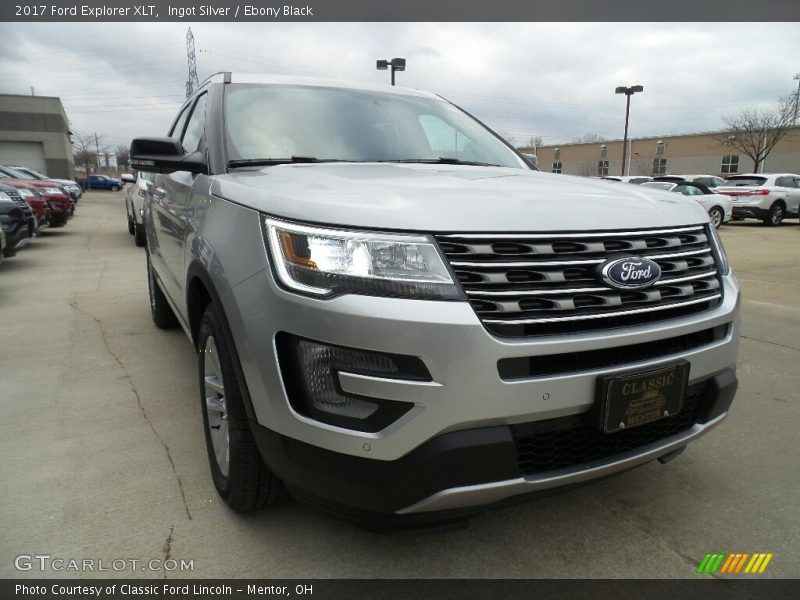 Ingot Silver / Ebony Black 2017 Ford Explorer XLT