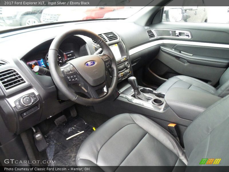 Ingot Silver / Ebony Black 2017 Ford Explorer XLT