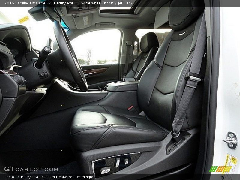Crystal White Tricoat / Jet Black 2016 Cadillac Escalade ESV Luxury 4WD
