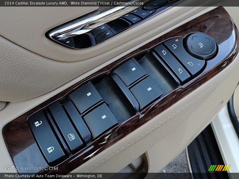 White Diamond Tricoat / Cashmere/Cocoa 2014 Cadillac Escalade Luxury AWD