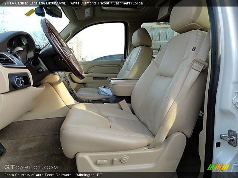 White Diamond Tricoat / Cashmere/Cocoa 2014 Cadillac Escalade Luxury AWD