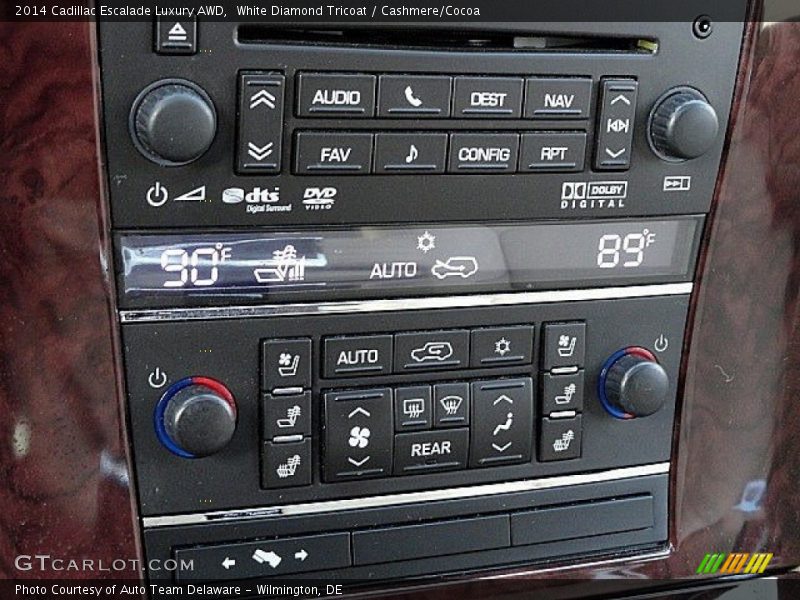 White Diamond Tricoat / Cashmere/Cocoa 2014 Cadillac Escalade Luxury AWD