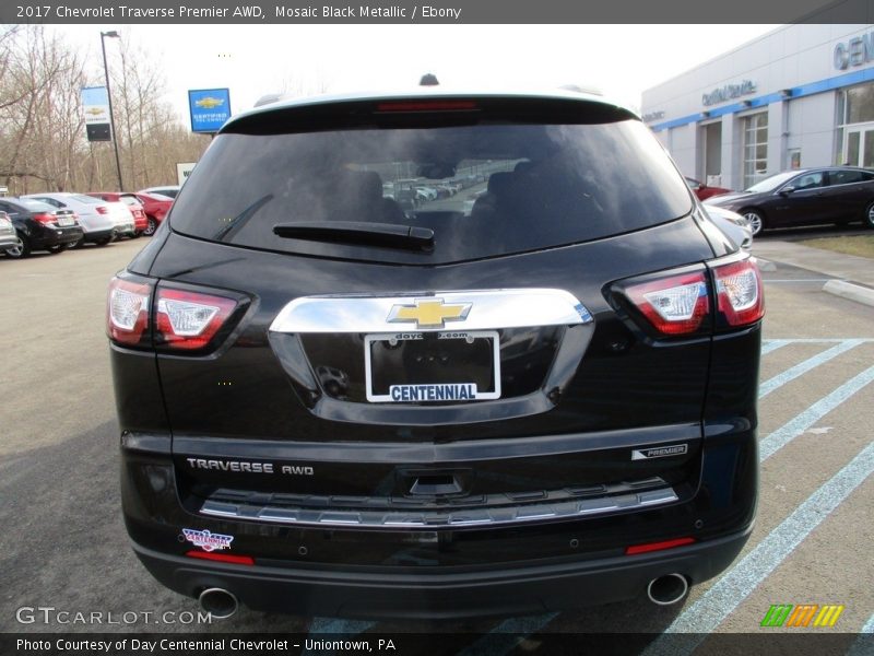 Mosaic Black Metallic / Ebony 2017 Chevrolet Traverse Premier AWD