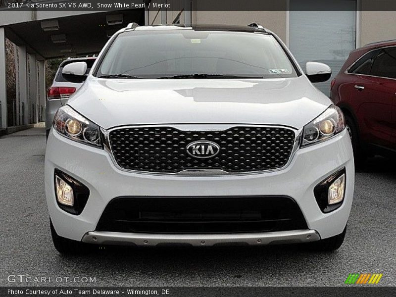 Snow White Pearl / Merlot 2017 Kia Sorento SX V6 AWD