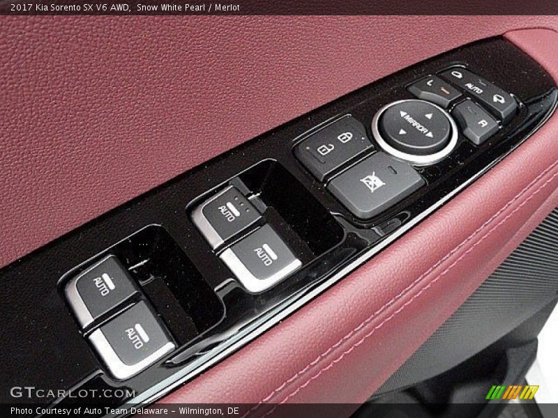 Controls of 2017 Sorento SX V6 AWD