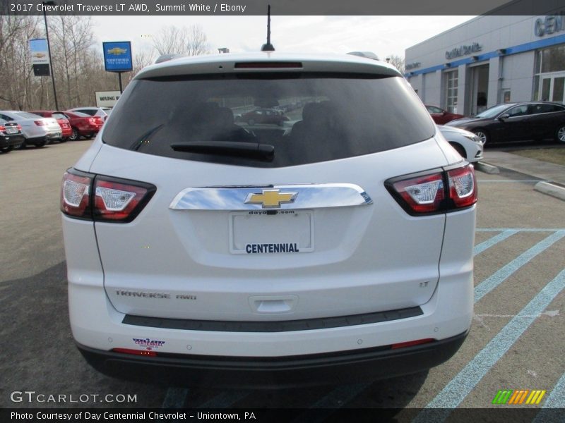 Summit White / Ebony 2017 Chevrolet Traverse LT AWD