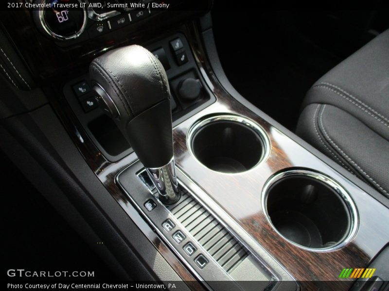 Summit White / Ebony 2017 Chevrolet Traverse LT AWD
