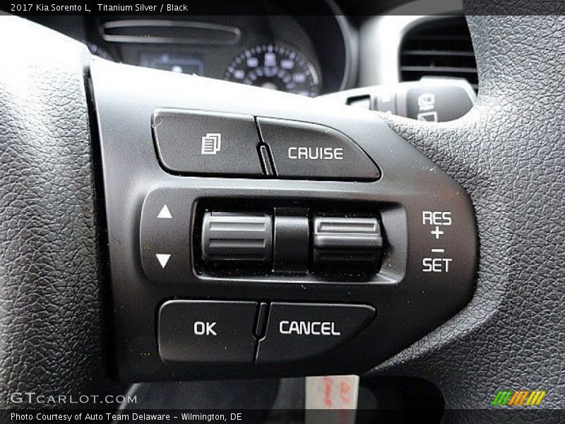 Controls of 2017 Sorento L