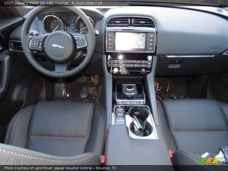 Rodium Silver / Jet 2017 Jaguar F-PACE 35t AWD Prestige