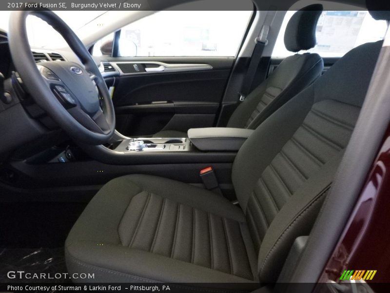 Burgundy Velvet / Ebony 2017 Ford Fusion SE