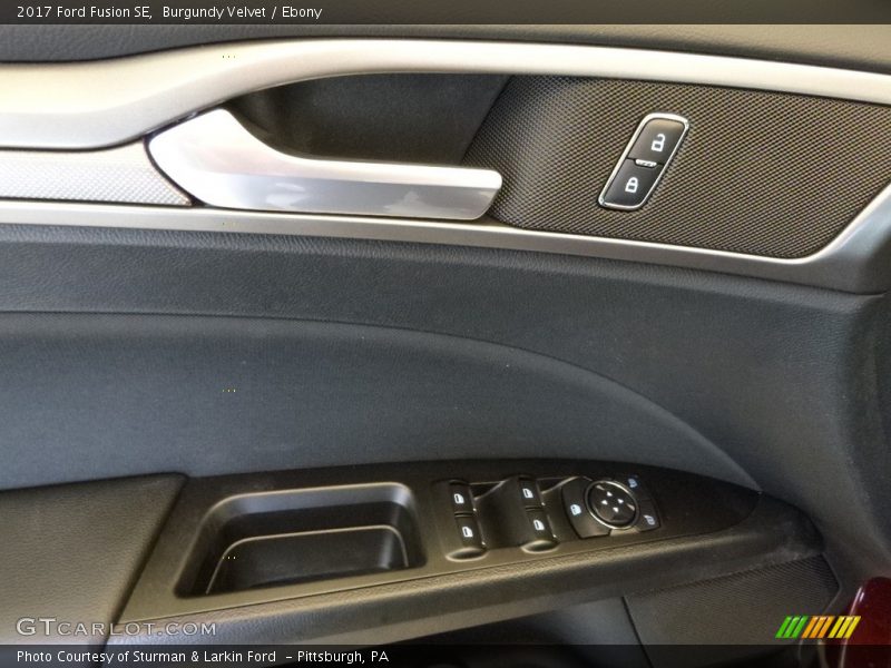 Burgundy Velvet / Ebony 2017 Ford Fusion SE