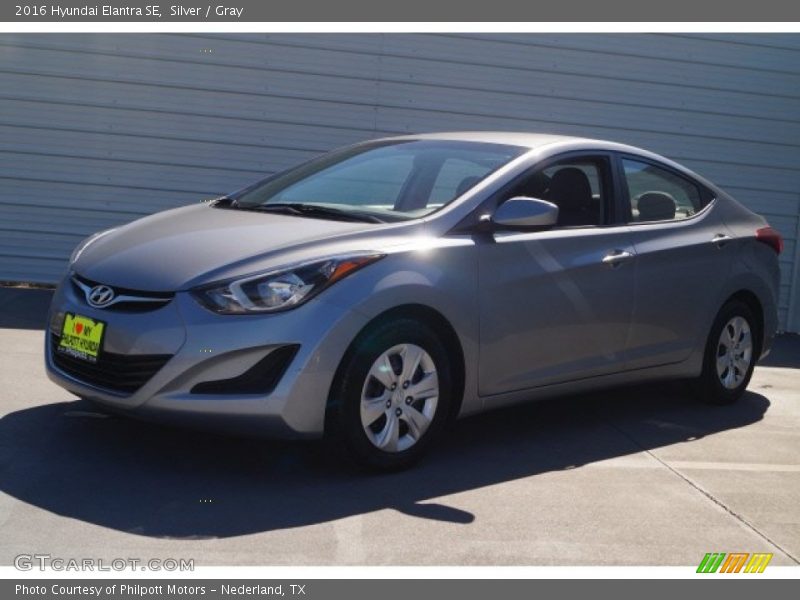 Silver / Gray 2016 Hyundai Elantra SE