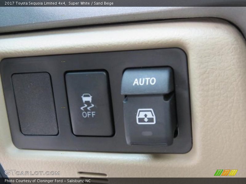 Super White / Sand Beige 2017 Toyota Sequoia Limited 4x4