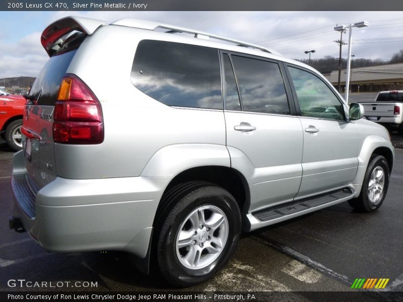 Silver Pine Metallic / Ivory 2005 Lexus GX 470