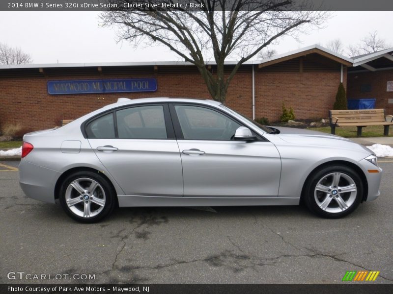 Glacier Silver Metallic / Black 2014 BMW 3 Series 320i xDrive Sedan