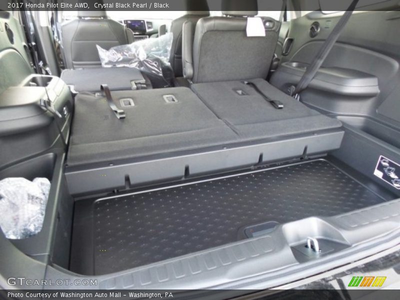 Crystal Black Pearl / Black 2017 Honda Pilot Elite AWD
