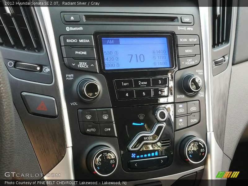 Radiant Silver / Gray 2012 Hyundai Sonata SE 2.0T