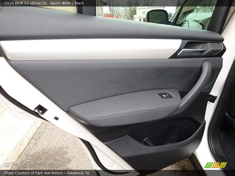 Alpine White / Black 2014 BMW X3 xDrive28i