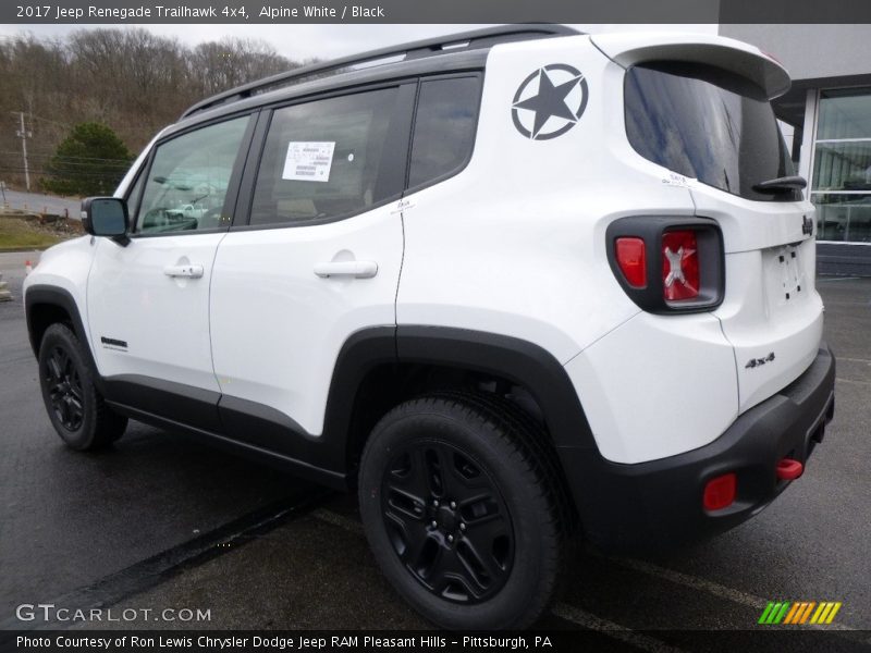 Alpine White / Black 2017 Jeep Renegade Trailhawk 4x4